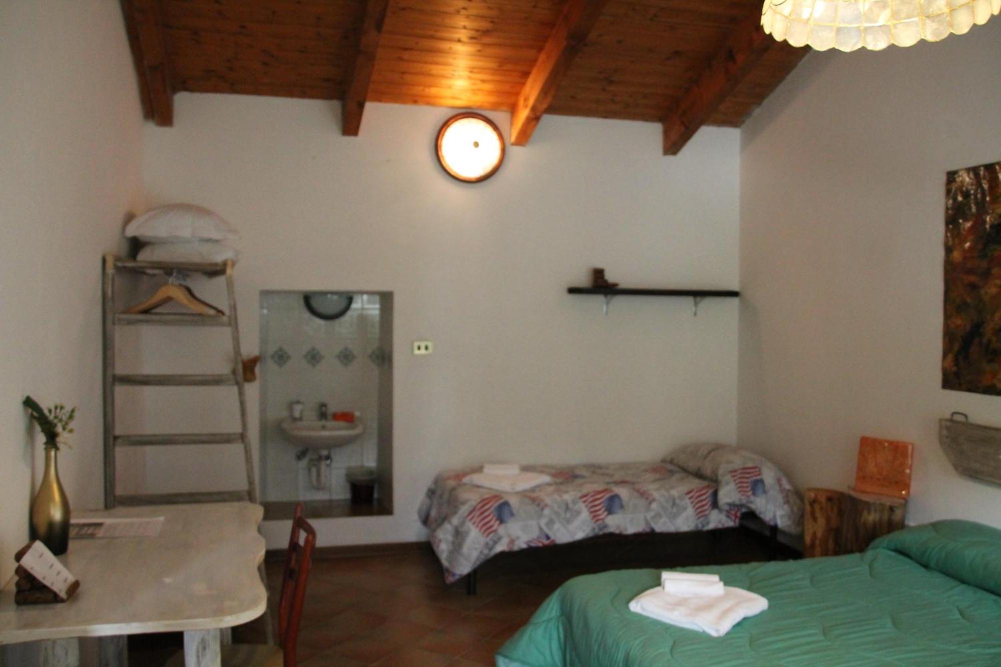 Bed and Breakfast Antica Dimora del Portico Borgiallo Esterno foto